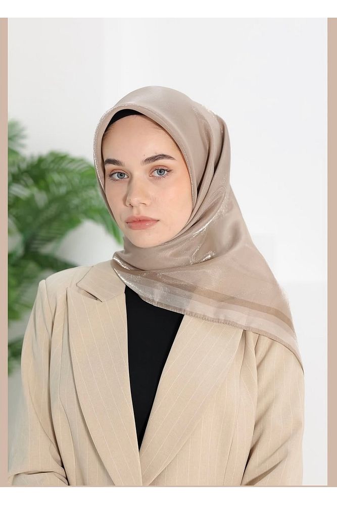 Piramit Kehribar Eşarp - Görsel 3